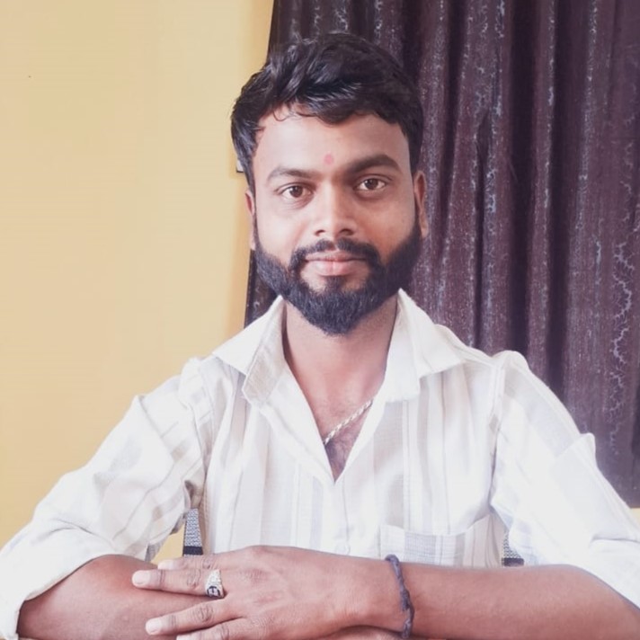 श्री.अविनाश काळू संसारे